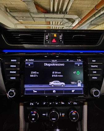 Skoda Superb cena 79000 przebieg: 192000, rok produkcji 2017 z Gdańsk małe 172